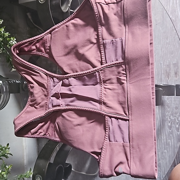 Fabletics sports bra - Picture 2 of 2